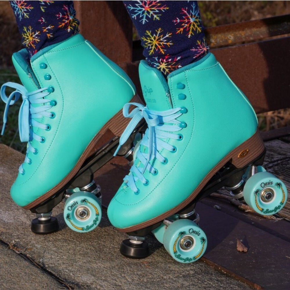Sure Grip Dream Oasis Skates in Aqua Blue